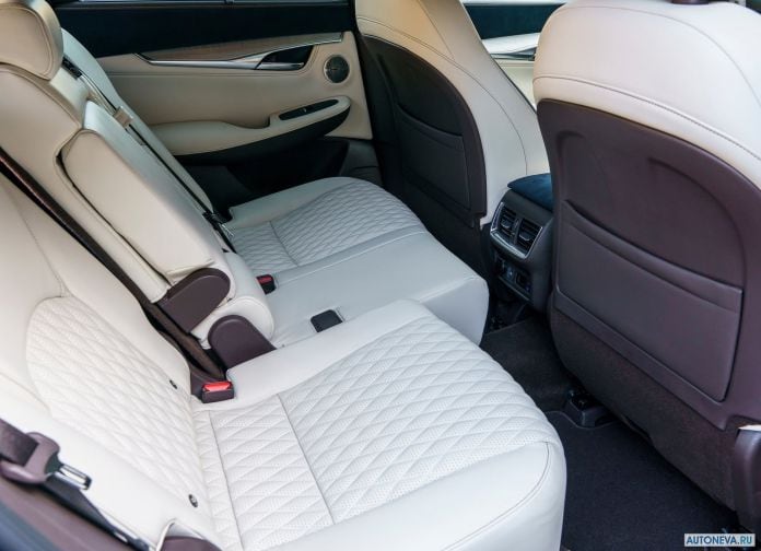2019 Infiniti QX50 - фотография 56 из 155