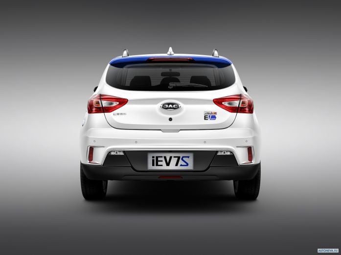 2017 Jac iev7s - фотография 4 из 10 2017 Jac iev7s - фотография 4 из 10