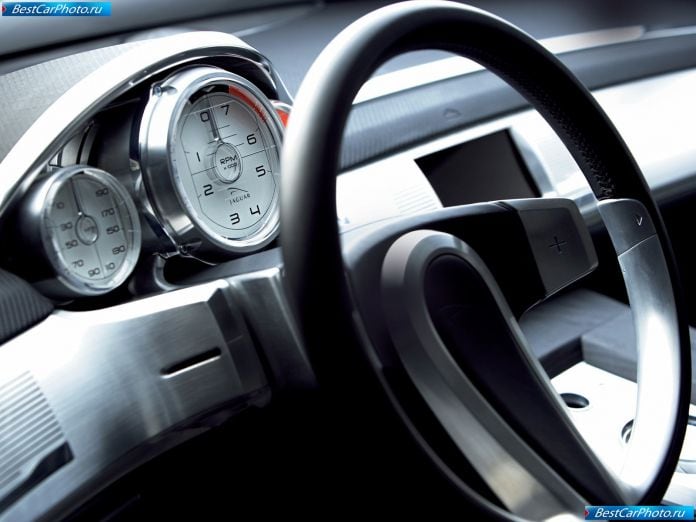 2007 Jaguar C-xf Concept - фотография 19 из 38