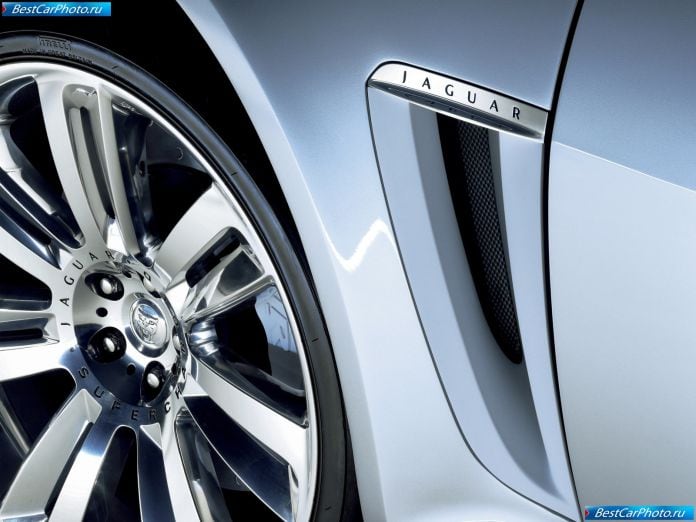 2007 Jaguar C-xf Concept - фотография 28 из 38