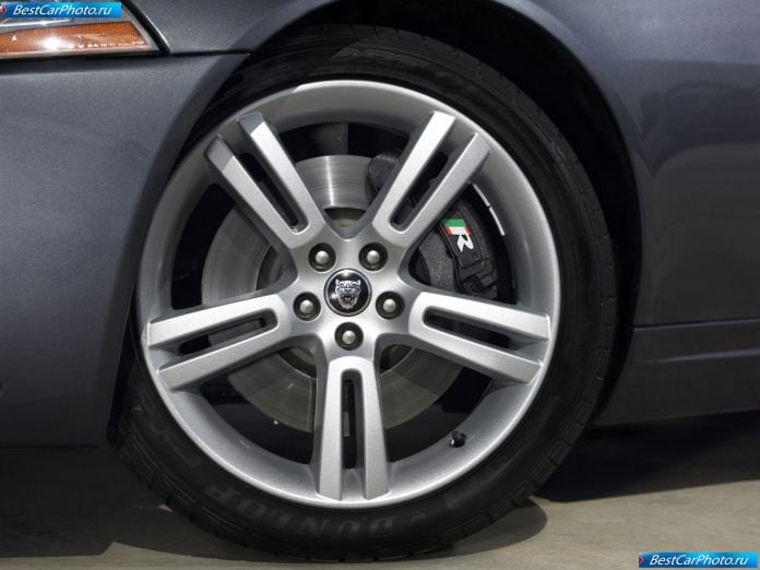 2007 Jaguar Xkr - фотография 27 из 32
