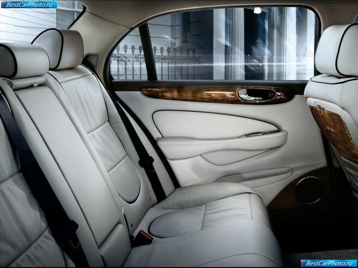2008 Jaguar Xj - фотография 14 из 20