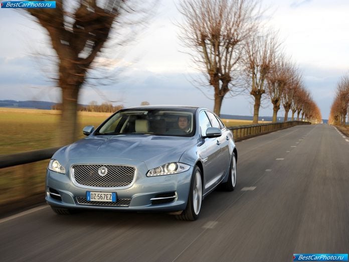 2010 Jaguar Xj - фотография 10 из 92