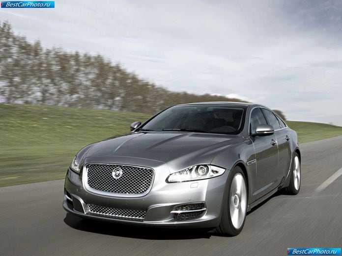 2010 Jaguar Xj - фотография 18 из 92