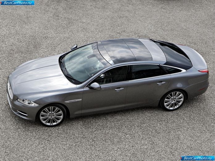 2010 Jaguar Xj - фотография 20 из 92