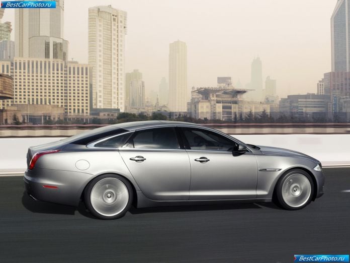 2010 Jaguar Xj - фотография 28 из 92