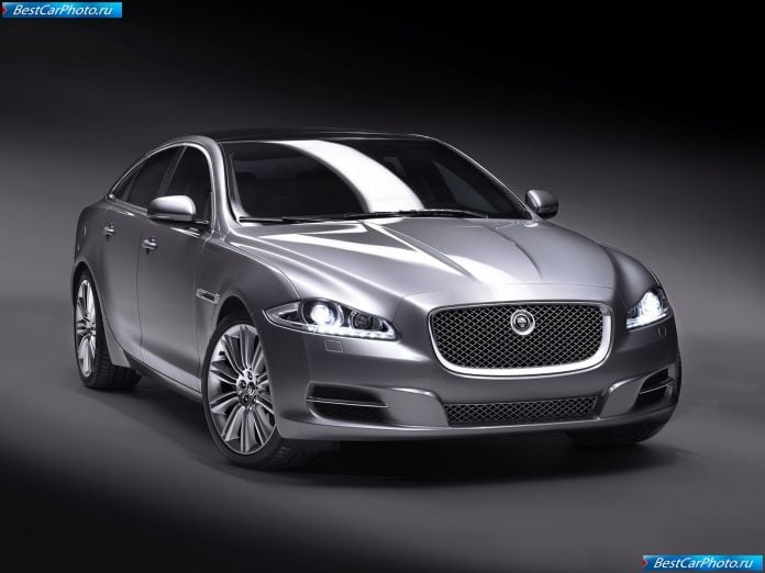 2010 Jaguar Xj - фотография 43 из 92