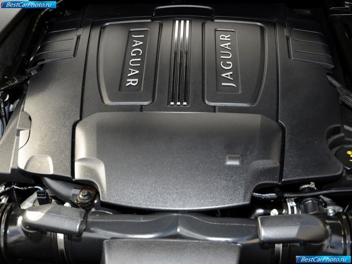 2010 Jaguar Xj - фотография 84 из 92