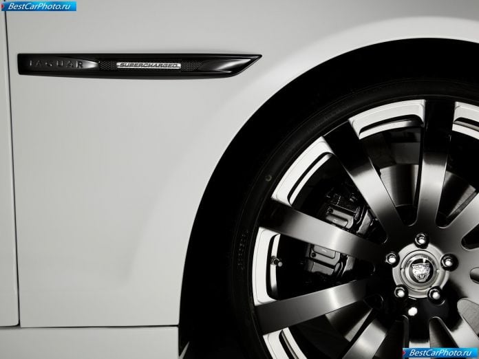 2010 Jaguar Xj75 Platinum Concept - фотография 18 из 21