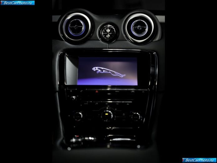 2010 Jaguar Xj75 Platinum Concept - фотография 21 из 21