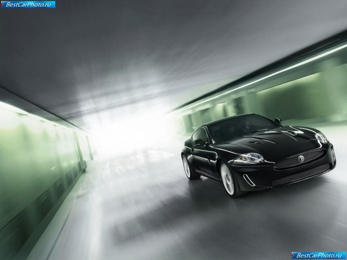 2010 Jaguar Xkr - фотография 3 из 39