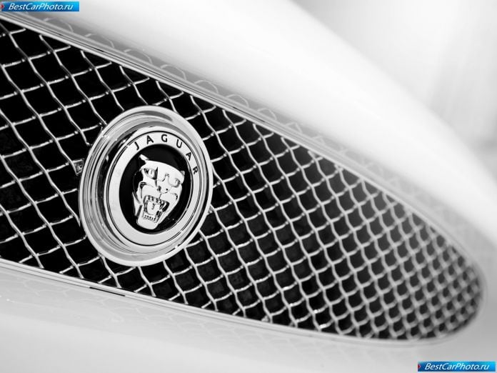 2010 Jaguar Xkr - фотография 29 из 39
