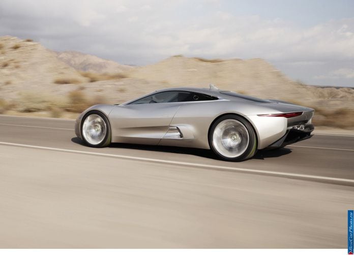 2010 Jaguar C-X75 Concept - фотография 13 из 72