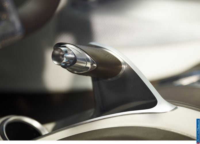 2010 Jaguar C-X75 Concept - фотография 35 из 72