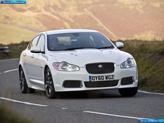 2011 Jaguar Xf Black Pack - фотография 1 из 17