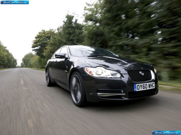 2011 Jaguar Xf Black Pack - фотография 5 из 17