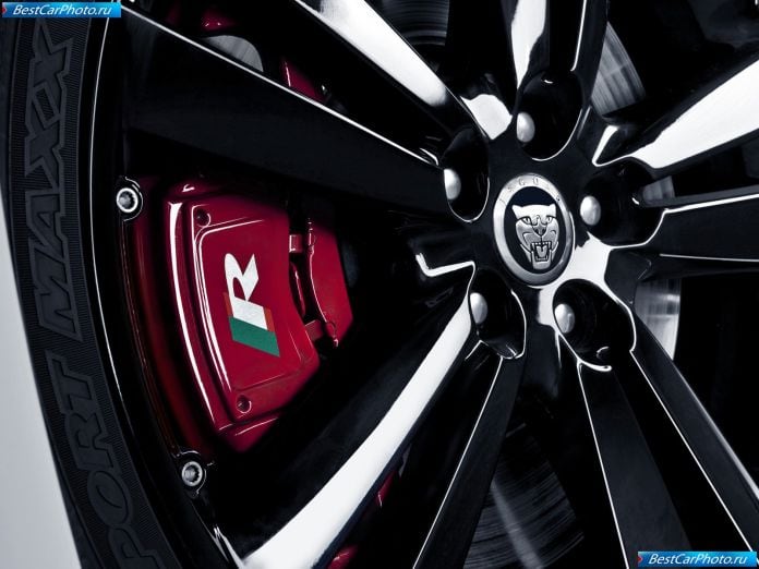 2011 Jaguar Xkr - фотография 33 из 34