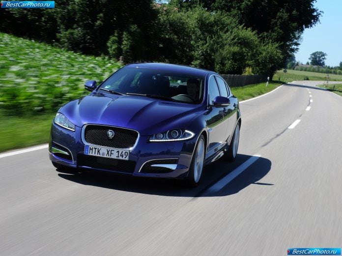 2012 Jaguar Xf - фотография 8 из 61