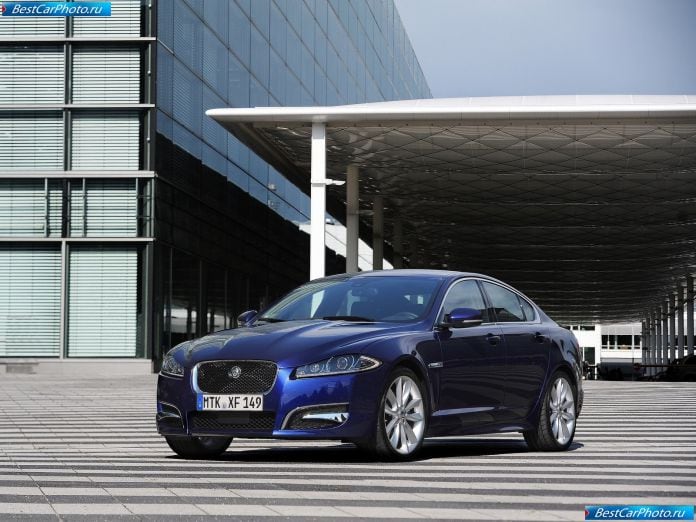 2012 Jaguar Xf - фотография 19 из 61