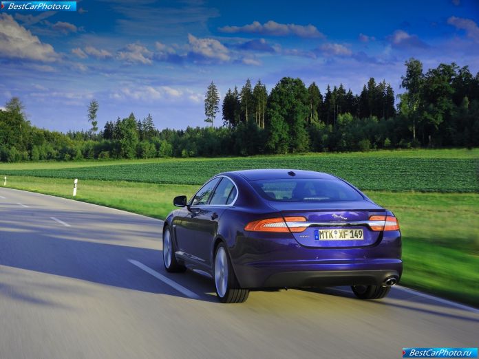2012 Jaguar Xf - фотография 37 из 61