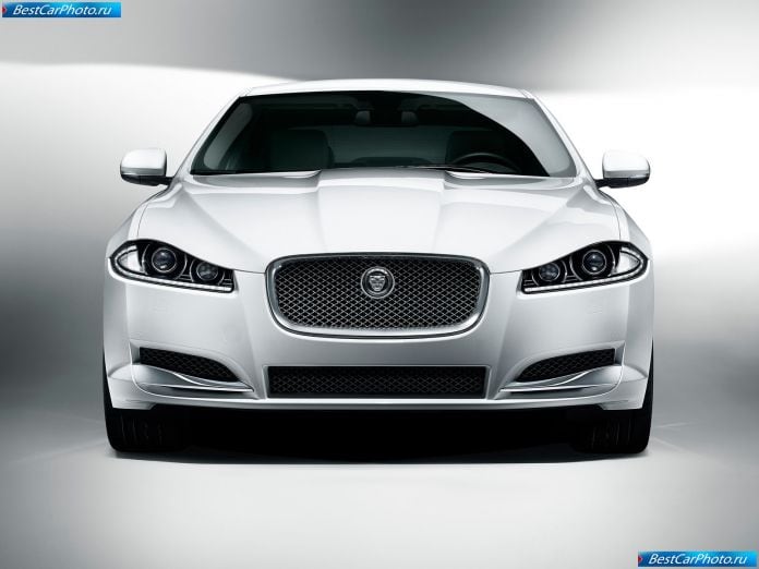 2012 Jaguar Xf - фотография 46 из 61