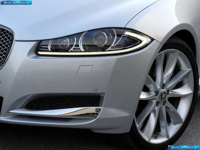 2012 Jaguar Xf - фотография 55 из 61