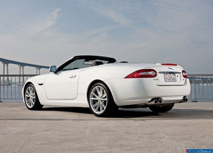 2013 Jaguar XKR Convertible - фотография 16 из 41