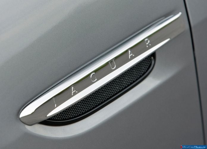 2013 Jaguar XKR Convertible - фотография 37 из 41