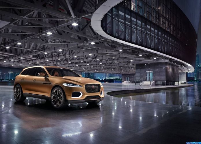 2013 Jaguar C-X17 5-Seater Concept - фотография 4 из 26