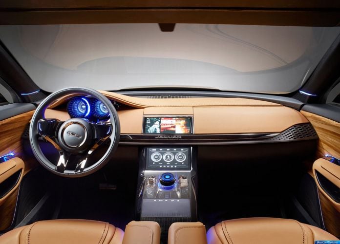 2013 Jaguar C-X17 5-Seater Concept - фотография 18 из 26