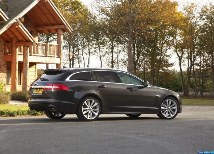2013 Jaguar XF Sportbrake - фотография 17 из 44