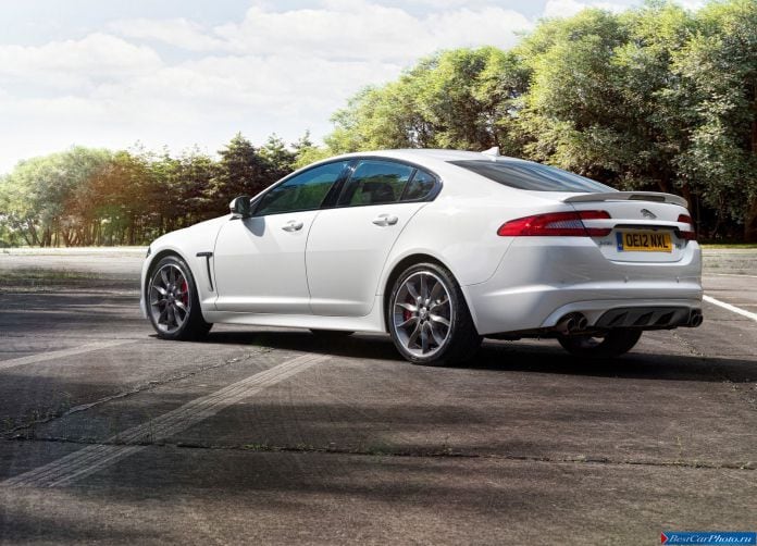 2013 Jaguar XFR Speed - фотография 3 из 6