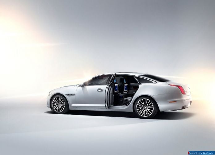 2013 Jaguar XJ Ultimate - фотография 16 из 31