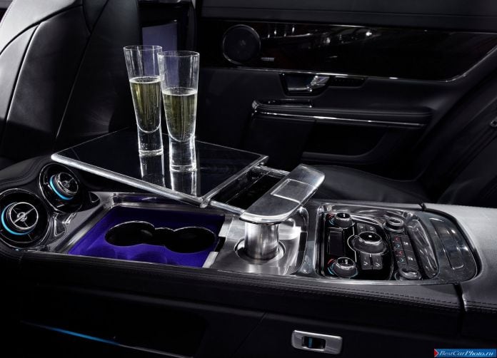 2013 Jaguar XJ Ultimate - фотография 28 из 31