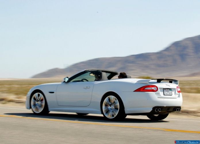 2013 Jaguar XKR-S Convertible - фотография 13 из 22