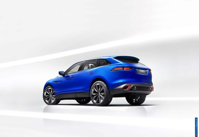 2013 Jaguar C-X17 Sports Crossover Concept - фотография 23 из 52