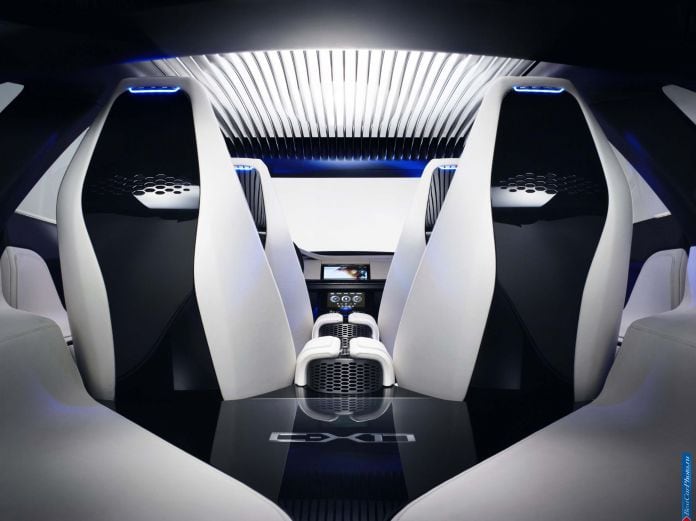 2013 Jaguar C-X17 Sports Crossover Concept - фотография 34 из 52