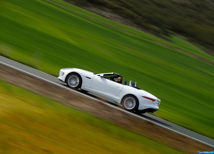 2014 Jaguar F-type V6 - фотография 31 из 113