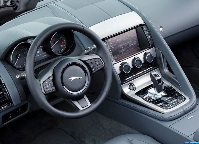 2014 Jaguar F-type V6 - фотография 74 из 113