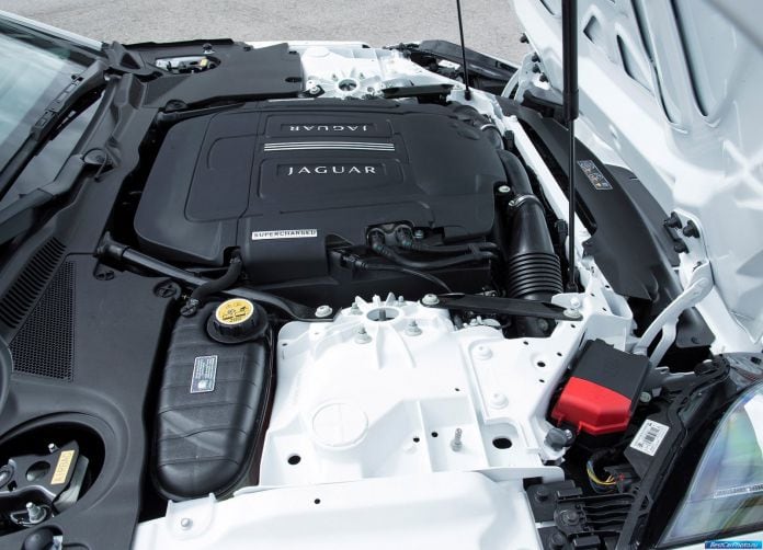 2014 Jaguar F-type V6 - фотография 107 из 113