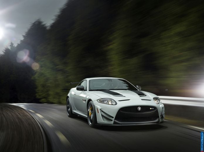 2014 Jaguar XKR-S GT - фотография 1 из 20