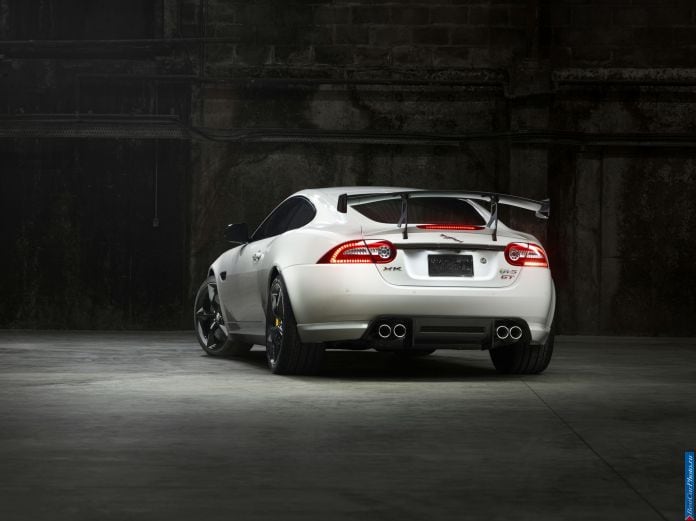 2014 Jaguar XKR-S GT - фотография 6 из 20