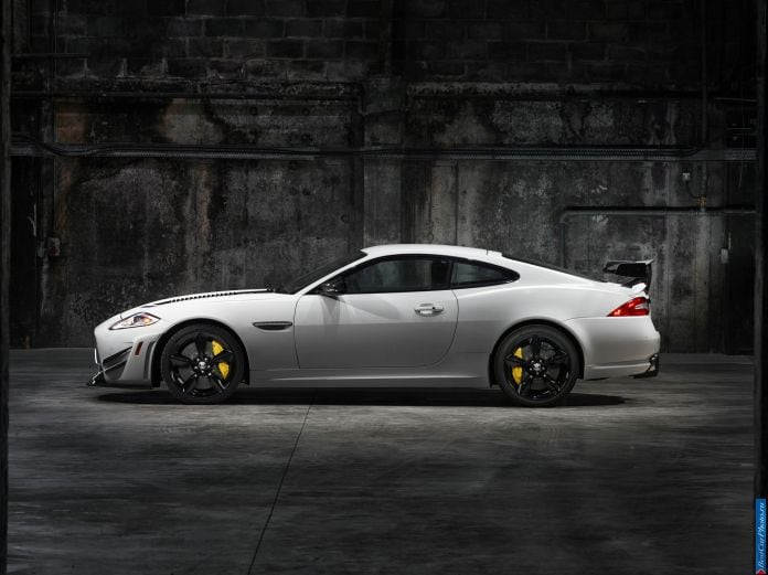 2014 Jaguar XKR-S GT - фотография 7 из 20