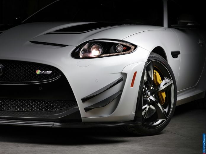 2014 Jaguar XKR-S GT - фотография 12 из 20