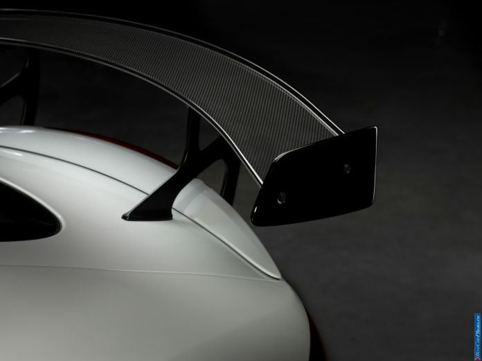 2014 Jaguar XKR-S GT - фотография 17 из 20