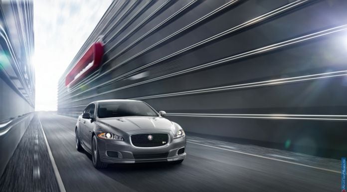 2014 Jaguar XJR - фотография 4 из 27