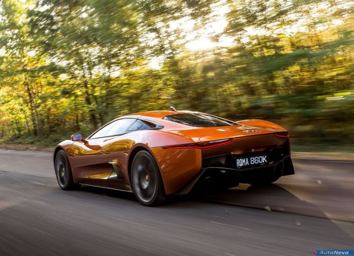 2015 Jaguar CX75 Bond Concept - фотография 21 из 29