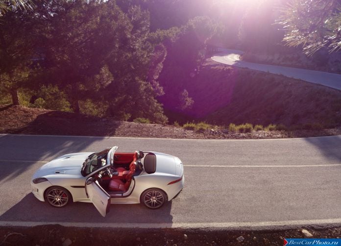 2016 Jaguar F-Type - фотография 12 из 80