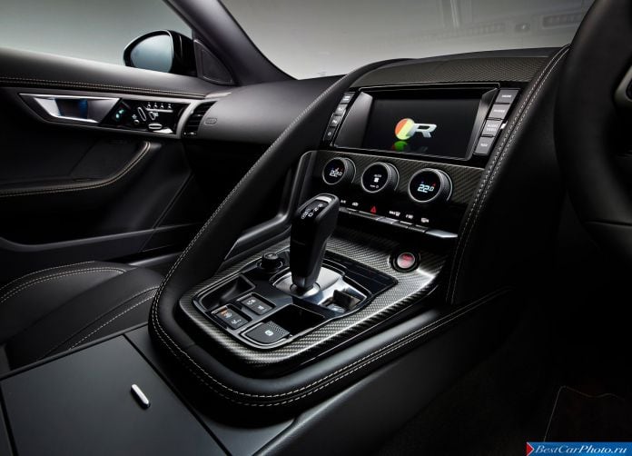 2016 Jaguar F-Type - фотография 46 из 80