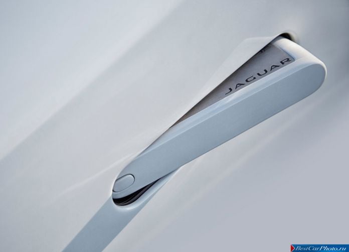 2016 Jaguar F-Type - фотография 64 из 80